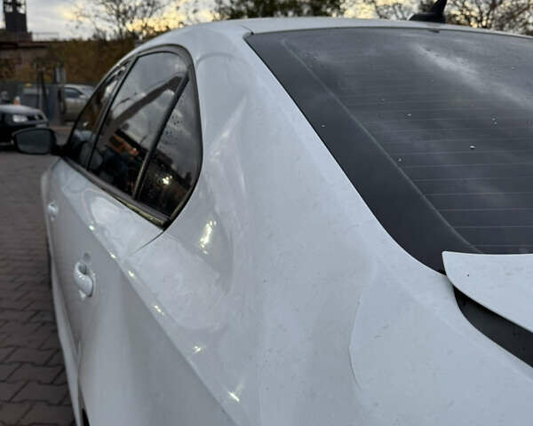 Фольксваген Джетта 2016 в Кривом Роге на Automoto.ua Белый Фольксваген Джетта, объемом двигателя 1.8 л и пробегом 110 тыс. км за 5500 $, фото 12 на Automoto.ua