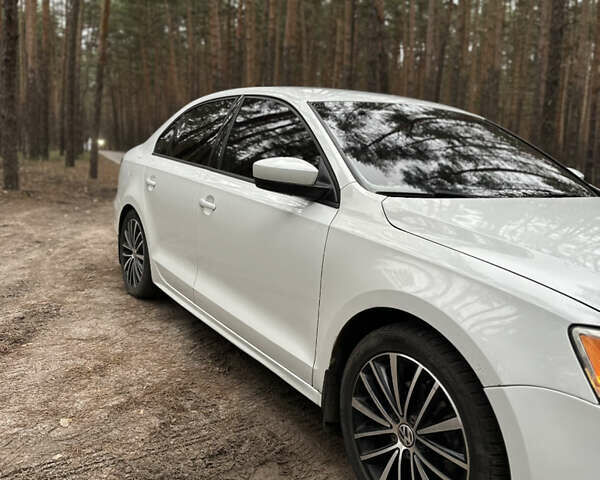 Білий Фольксваген Джетта, об'ємом двигуна 1.8 л та пробігом 178 тис. км за 10300 $, фото 4 на Automoto.ua