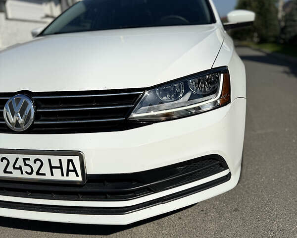 Белый Фольксваген Джетта, объемом двигателя 1.39 л и пробегом 97 тыс. км за 9200 $, фото 28 на Automoto.ua