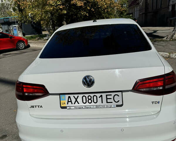 Білий Фольксваген Джетта, об'ємом двигуна 1.6 л та пробігом 73 тис. км за 16000 $, фото 14 на Automoto.ua