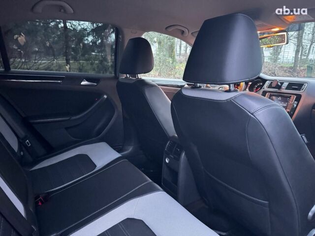 Белый Фольксваген Джетта, объемом двигателя 1.6 л и пробегом 180 тыс. км за 10990 $, фото 27 на Automoto.ua