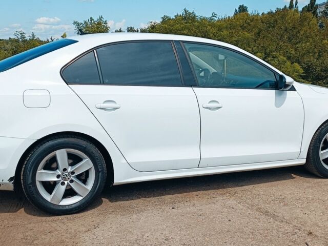 Белый Фольксваген Джетта, объемом двигателя 1.6 л и пробегом 301 тыс. км за 9000 $, фото 13 на Automoto.ua