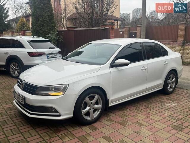 Білий Фольксваген Джетта, об'ємом двигуна 1.6 л та пробігом 99 тис. км за 11800 $, фото 49 на Automoto.ua
