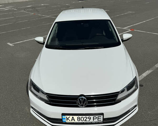 Білий Фольксваген Джетта, об'ємом двигуна 1.6 л та пробігом 173 тис. км за 11000 $, фото 2 на Automoto.ua