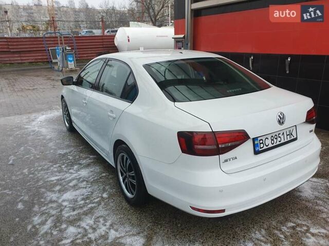 Белый Фольксваген Джетта, объемом двигателя 1.4 л и пробегом 90 тыс. км за 10500 $, фото 8 на Automoto.ua