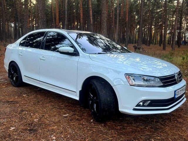 Фольксваген Джетта 2016 в Богодухове на Automoto.ua Белый Фольксваген Джетта, объемом двигателя 1.8 л и пробегом 107 тыс. км за 12700 $, фото 3 на Automoto.ua