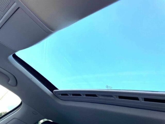 Белый Фольксваген Джетта, объемом двигателя 1.8 л и пробегом 76 тыс. км за 4200 $, фото 11 на Automoto.ua