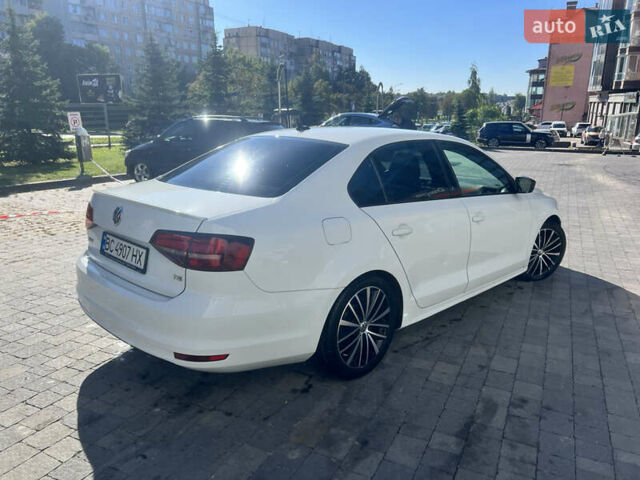 Білий Фольксваген Джетта, об'ємом двигуна 1.8 л та пробігом 101 тис. км за 11200 $, фото 7 на Automoto.ua