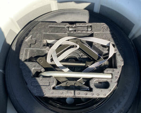 Фольксваген Джетта 2016 в Полтаве на Automoto.ua Белый Фольксваген Джетта, объемом двигателя 1.8 л и пробегом 280 тыс. км за 12000 $, фото 9 на Automoto.ua