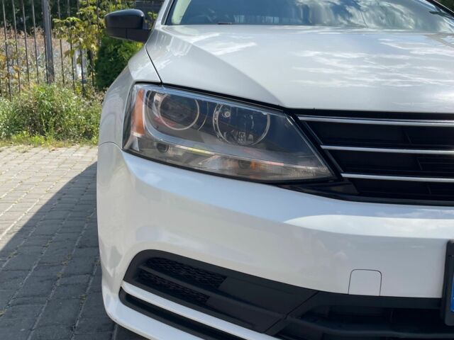 Белый Фольксваген Джетта, объемом двигателя 1.4 л и пробегом 145 тыс. км за 9200 $, фото 1 на Automoto.ua