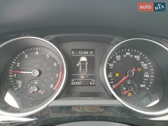 Фольксваген Джетта 2016 в Луцке на Automoto.ua Белый Фольксваген Джетта, объемом двигателя 1.8 л и пробегом 99 тыс. км за 2000 $, фото 9 на Automoto.ua