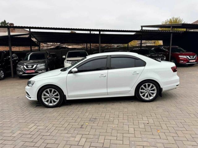 Белый Фольксваген Джетта, объемом двигателя 1.6 л и пробегом 76 тыс. км за 11800 $, фото 4 на Automoto.ua