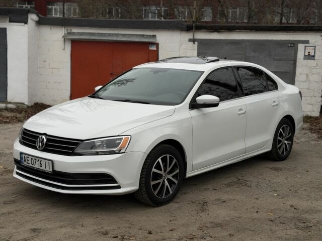 Білий Фольксваген Джетта, об'ємом двигуна 1.8 л та пробігом 184 тис. км за 10700 $, фото 2 на Automoto.ua