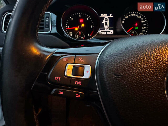 Белый Фольксваген Джетта, объемом двигателя 1.6 л и пробегом 180 тыс. км за 10990 $, фото 14 на Automoto.ua