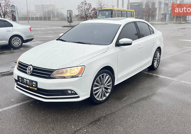Белый Фольксваген Джетта, объемом двигателя 1.8 л и пробегом 83 тыс. км за 13200 $, фото 3 на Automoto.ua