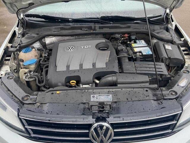 Белый Фольксваген Джетта, объемом двигателя 1.6 л и пробегом 157 тыс. км за 10300 $, фото 10 на Automoto.ua