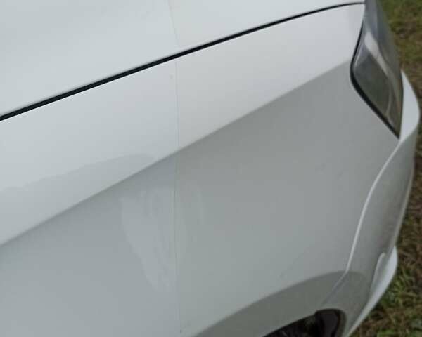 Белый Фольксваген Джетта, объемом двигателя 1.6 л и пробегом 226 тыс. км за 12500 $, фото 36 на Automoto.ua