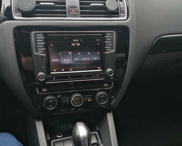 Белый Фольксваген Джетта, объемом двигателя 1.6 л и пробегом 245 тыс. км за 10500 $, фото 11 на Automoto.ua