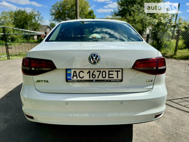 Белый Фольксваген Джетта, объемом двигателя 1.6 л и пробегом 172 тыс. км за 11500 $, фото 3 на Automoto.ua