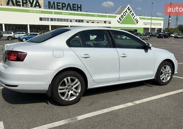 Белый Фольксваген Джетта, объемом двигателя 1.39 л и пробегом 125 тыс. км за 11000 $, фото 10 на Automoto.ua