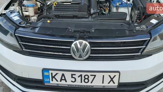 Белый Фольксваген Джетта, объемом двигателя 1.4 л и пробегом 141 тыс. км за 9500 $, фото 8 на Automoto.ua