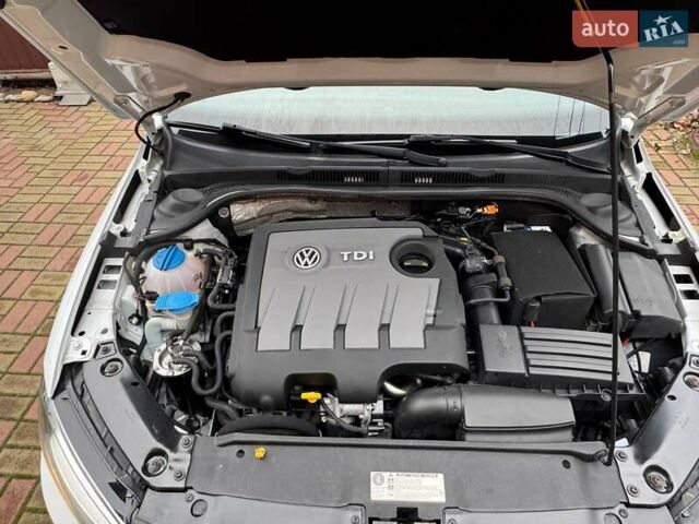 Білий Фольксваген Джетта, об'ємом двигуна 1.6 л та пробігом 99 тис. км за 11800 $, фото 21 на Automoto.ua