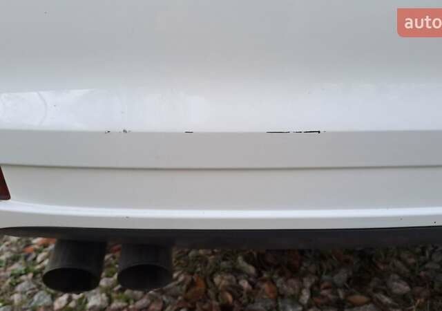 Білий Фольксваген Джетта, об'ємом двигуна 1.39 л та пробігом 197 тис. км за 9400 $, фото 28 на Automoto.ua