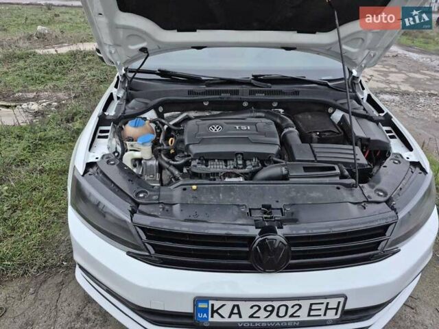 Белый Фольксваген Джетта, объемом двигателя 1.8 л и пробегом 110 тыс. км за 10600 $, фото 7 на Automoto.ua