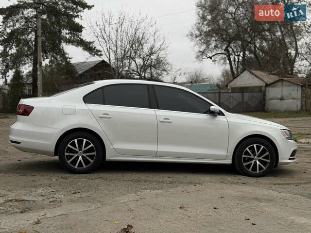 Білий Фольксваген Джетта, об'ємом двигуна 1.8 л та пробігом 184 тис. км за 10700 $, фото 8 на Automoto.ua