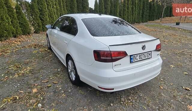 Белый Фольксваген Джетта, объемом двигателя 1.6 л и пробегом 158 тыс. км за 11200 $, фото 8 на Automoto.ua