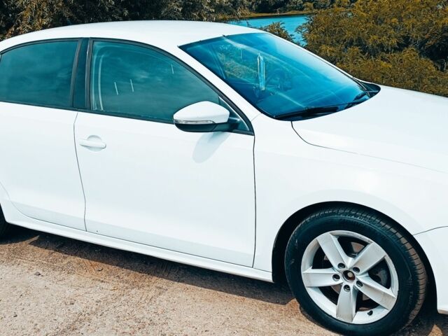 Белый Фольксваген Джетта, объемом двигателя 1.6 л и пробегом 301 тыс. км за 9000 $, фото 15 на Automoto.ua