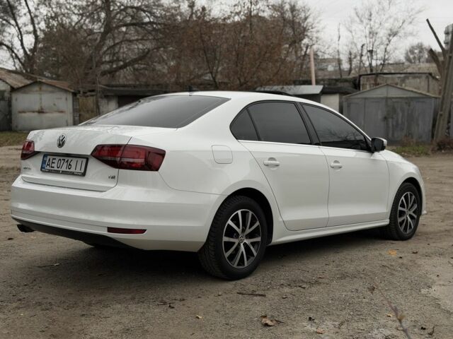 Білий Фольксваген Джетта, об'ємом двигуна 1.8 л та пробігом 184 тис. км за 10700 $, фото 7 на Automoto.ua