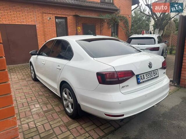 Білий Фольксваген Джетта, об'ємом двигуна 1.6 л та пробігом 99 тис. км за 11800 $, фото 10 на Automoto.ua
