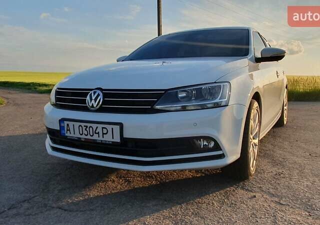 Белый Фольксваген Джетта, объемом двигателя 1.6 л и пробегом 150 тыс. км за 12500 $, фото 9 на Automoto.ua