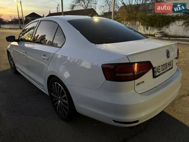 Белый Фольксваген Джетта, объемом двигателя 1.8 л и пробегом 146 тыс. км за 9200 $, фото 5 на Automoto.ua