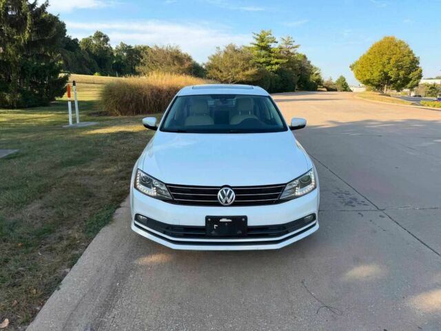 Белый Фольксваген Джетта, объемом двигателя 1.8 л и пробегом 74 тыс. км за 6000 $, фото 1 на Automoto.ua