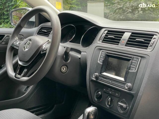 Белый Фольксваген Джетта, объемом двигателя 1.4 л и пробегом 217 тыс. км за 9390 $, фото 22 на Automoto.ua