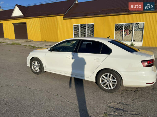 Белый Фольксваген Джетта, объемом двигателя 1.6 л и пробегом 280 тыс. км за 11200 $, фото 8 на Automoto.ua