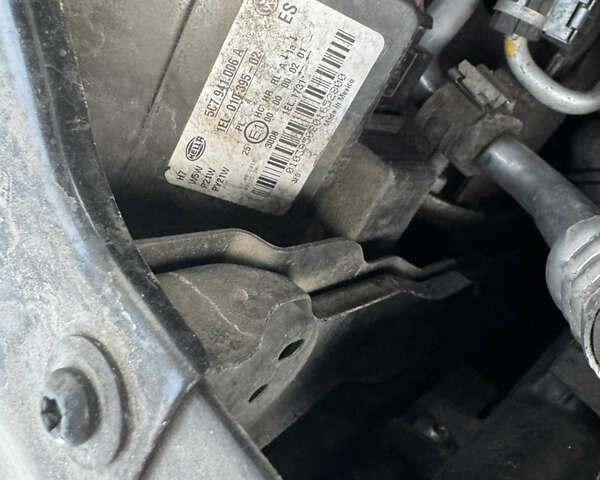 Білий Фольксваген Джетта, об'ємом двигуна 1.6 л та пробігом 134 тис. км за 12900 $, фото 13 на Automoto.ua