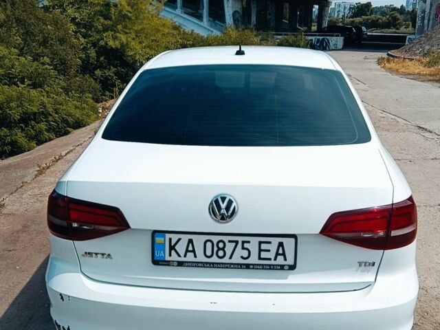 Белый Фольксваген Джетта, объемом двигателя 1.6 л и пробегом 301 тыс. км за 9000 $, фото 11 на Automoto.ua