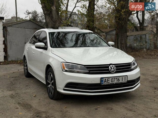 Білий Фольксваген Джетта, об'ємом двигуна 1.8 л та пробігом 184 тис. км за 10700 $, фото 1 на Automoto.ua