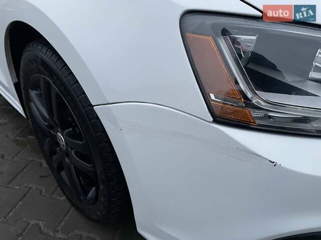 Білий Фольксваген Джетта, об'ємом двигуна 1.4 л та пробігом 119 тис. км за 11500 $, фото 5 на Automoto.ua