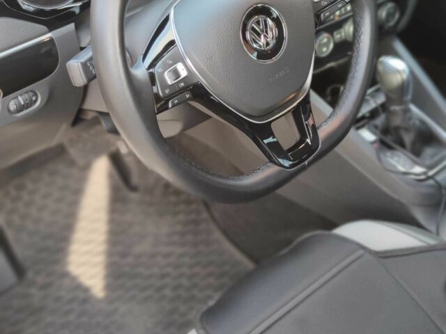 Білий Фольксваген Джетта, об'ємом двигуна 1.6 л та пробігом 50 тис. км за 14000 $, фото 2 на Automoto.ua