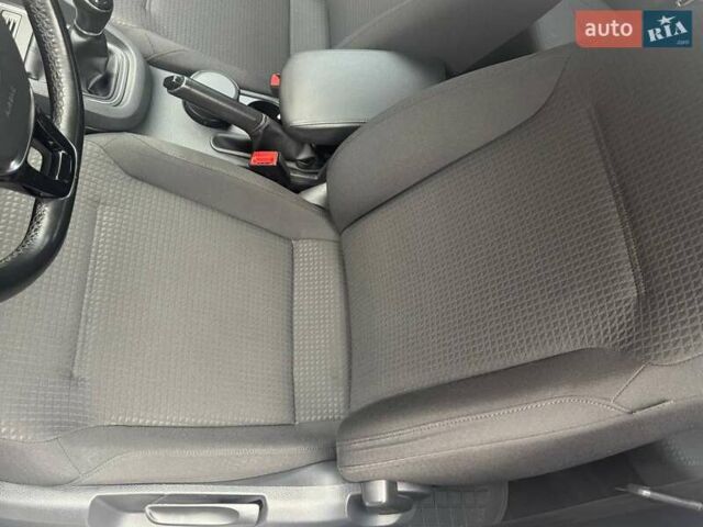 Білий Фольксваген Джетта, об'ємом двигуна 1.6 л та пробігом 99 тис. км за 11800 $, фото 39 на Automoto.ua