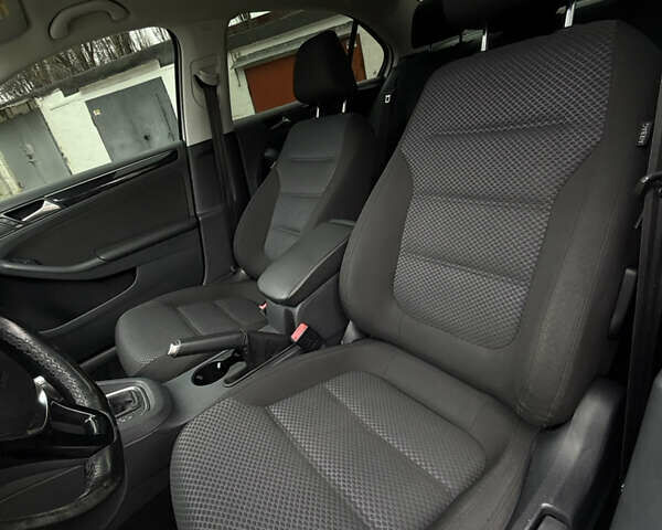 Білий Фольксваген Джетта, об'ємом двигуна 1.8 л та пробігом 184 тис. км за 10700 $, фото 17 на Automoto.ua