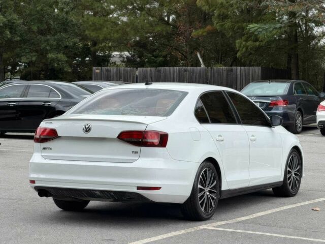 Білий Фольксваген Джетта, об'ємом двигуна 1.8 л та пробігом 70 тис. км за 4500 $, фото 4 на Automoto.ua