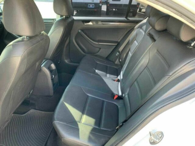 Фольксваген Джетта 2016 в Одессе на Automoto.ua Белый Фольксваген Джетта, объемом двигателя 2 л и пробегом 73 тыс. км за 2500 $, фото 11 на Automoto.ua