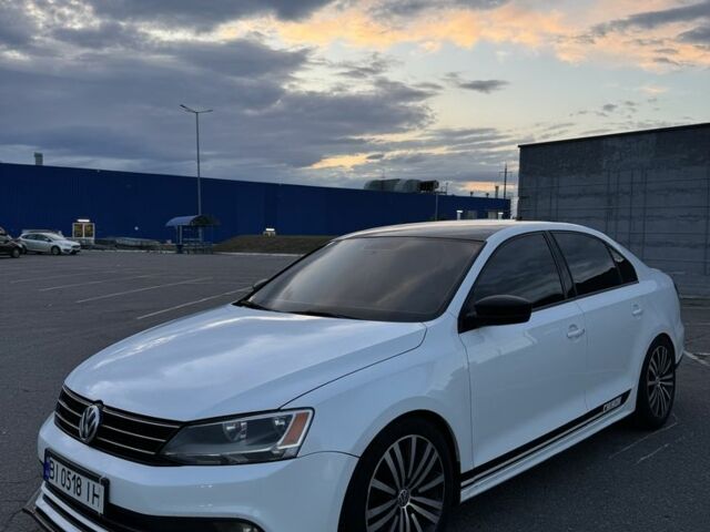 Белый Фольксваген Джетта, объемом двигателя 1.8 л и пробегом 239 тыс. км за 262 $, фото 2 на Automoto.ua