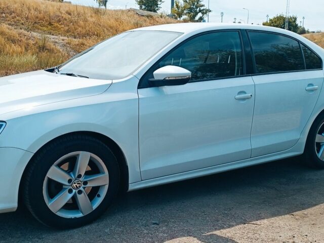 Белый Фольксваген Джетта, объемом двигателя 1.6 л и пробегом 301 тыс. км за 9000 $, фото 10 на Automoto.ua