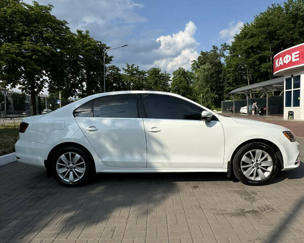 Білий Фольксваген Джетта, об'ємом двигуна 1.4 л та пробігом 154 тис. км за 10700 $, фото 2 на Automoto.ua